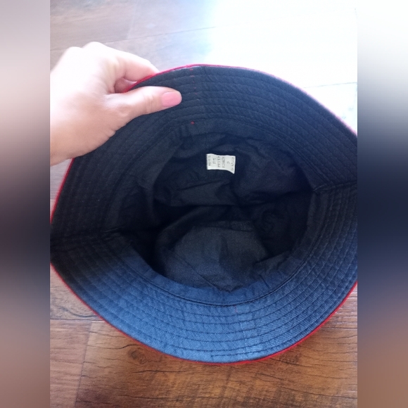 Jerusalem Red Bucket Hat - Picture 3 of 5